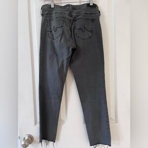 Adriano Goldschmied distressed jeans. The Stevie Capri Raw hem 28